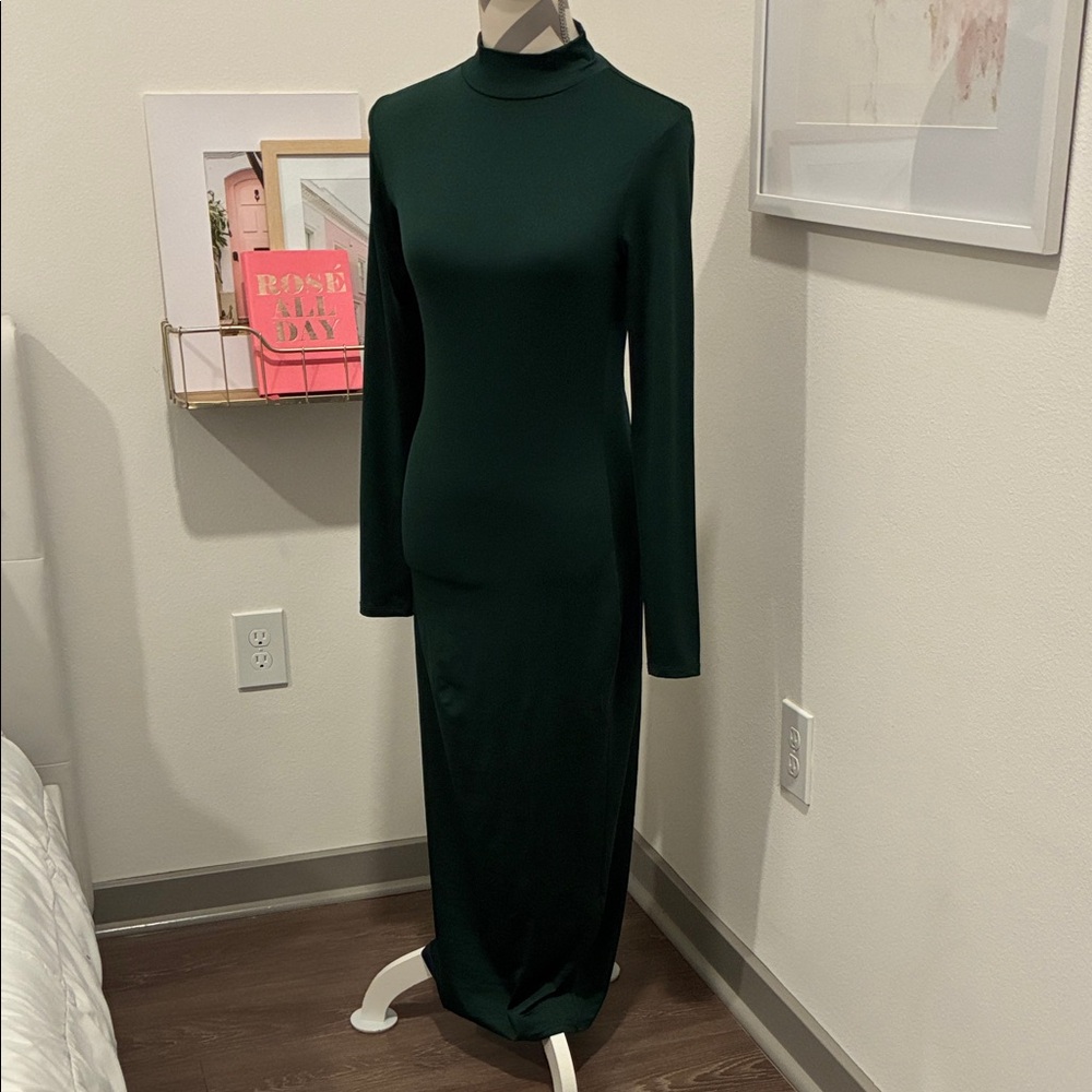 H&M Dark Green Long Sleeve Dress